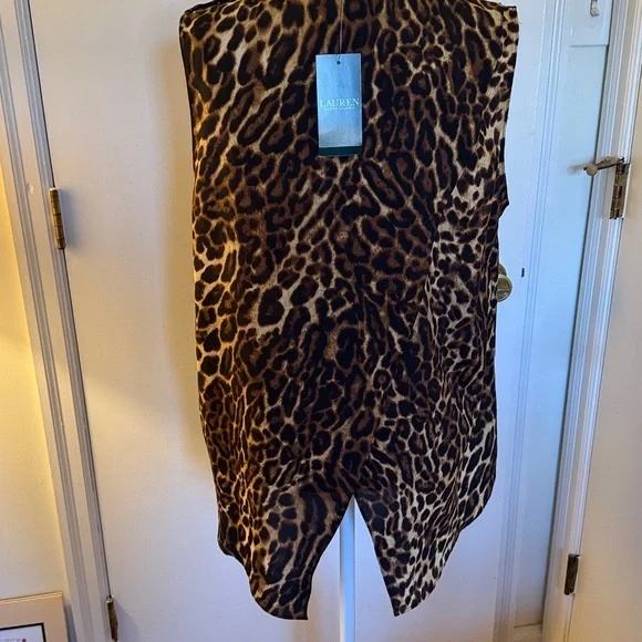 Leopard Print Sleeveless Top - Brown & Black - Picture 3 of 7